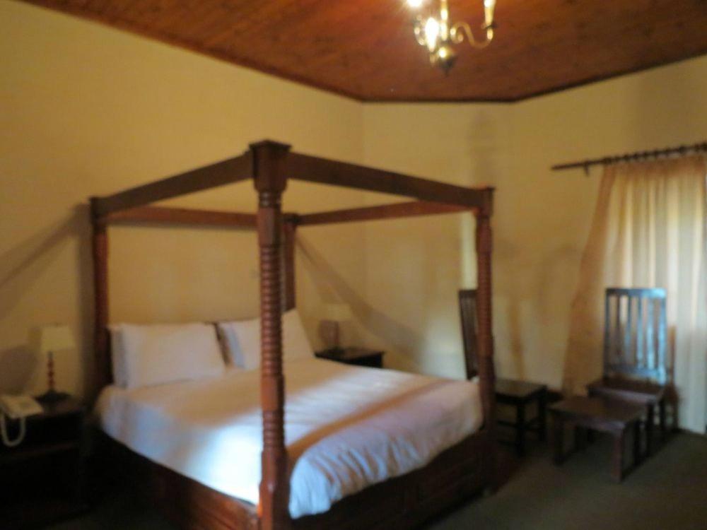 Rhodes Nyanga Hotel Juliasdale Kültér fotó