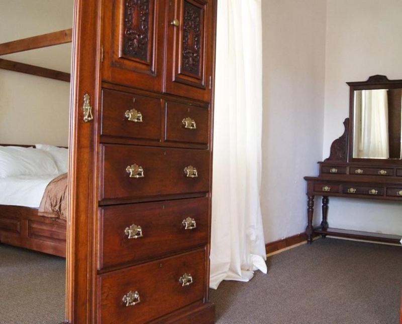 Rhodes Nyanga Hotel Juliasdale Kültér fotó