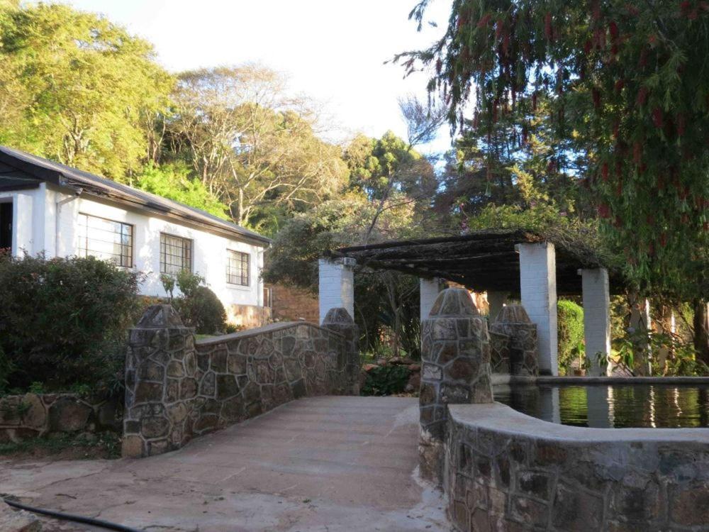 Rhodes Nyanga Hotel Juliasdale Kültér fotó